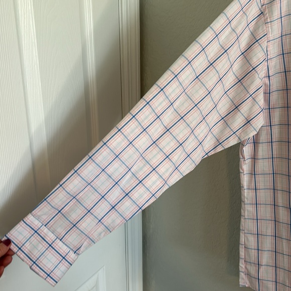 Men’s button-down - Picture 6 of 7